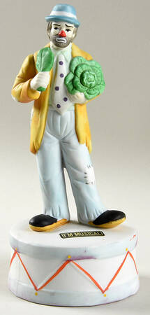 Flambro Musical Figurine Eating Cabbage - No Box