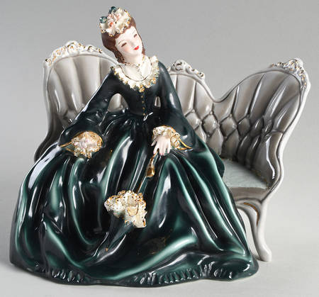 Florence Ceramics Figurine Elizabeth-Teal On Gray Couch Brown Hair - No Box