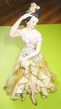 Florence Ceramics Figurine Carmen-Ivory - No Box