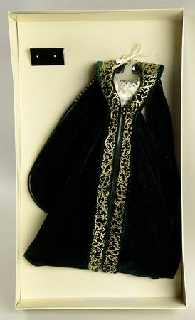 Gone with the Wind Vinyl Doll Collection Ensemble-Pride And Vanity - Boxed