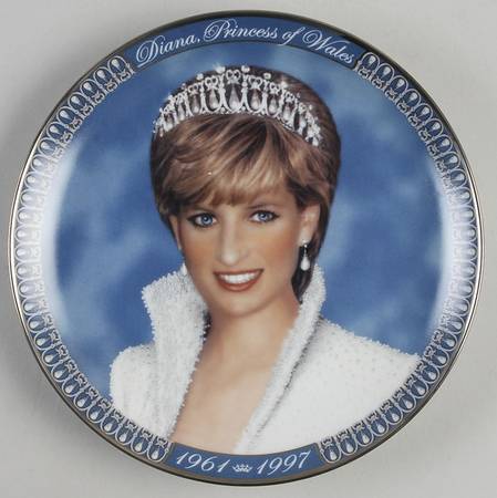 Franklin Mint Plates Tribute To Princess Diana - No Box