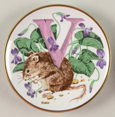 Animal Alphabet Miniature Plates V Is For Vole - No Box