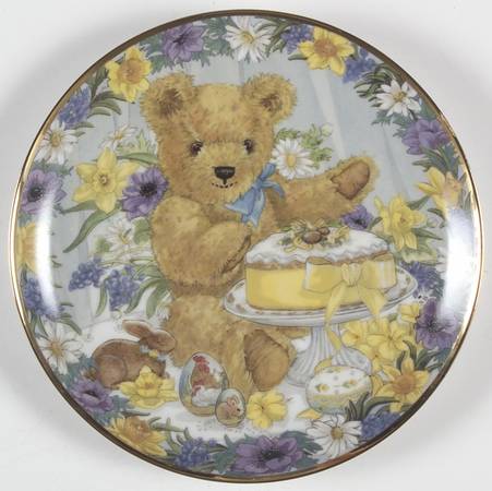 Holiday Bears by Franklin Mint