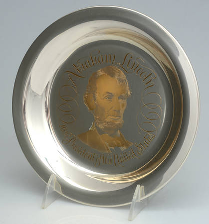 Presidential Plates Abraham Lincoln-16th President - With Box