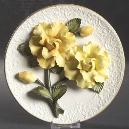 The Roses of Capodimonte Yellow Roses - Boxed