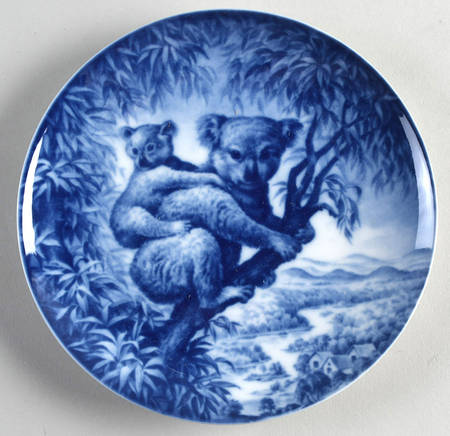 Mother's Day Plate Koala Bears - Boxed