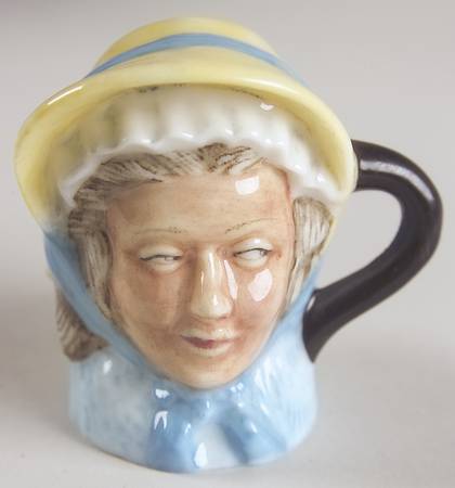 Mini Character Jugs Moll Flanders - No Box
