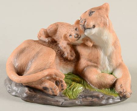 Endangered Mother & Baby Animals Asiatic Lion - Boxed