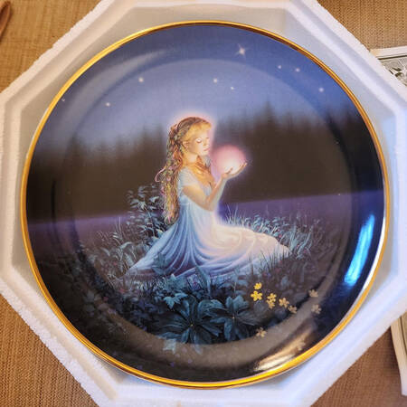 Mystic Maidens Crystal Revelations - No Box