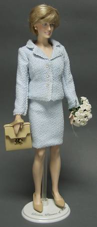 Diana Princess of Wales-Vinyl The People's Princess-Blue Suit - With Box