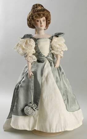 Franklin Mint Dolls Marie Louise - Boxed