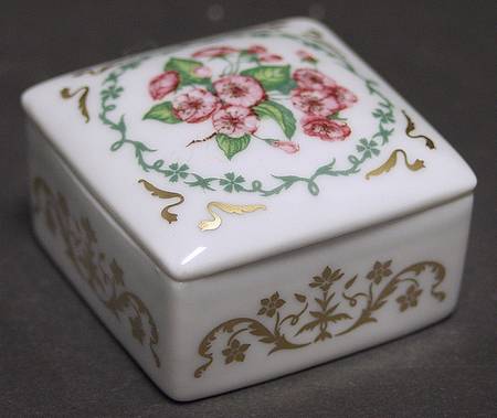 Flowers of Colonial America-Box Cherry Blossom - Boxed