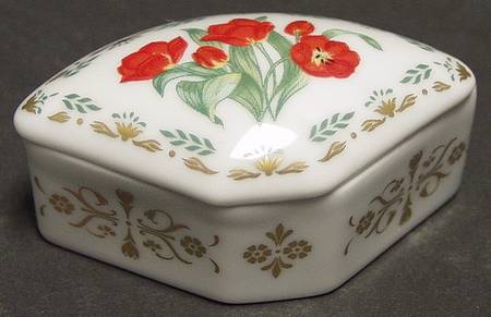 Flowers of Colonial America-Box Tulip - With Box