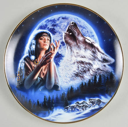 Nature's Eternal Spirit Maiden Of The White Wolves - No Box