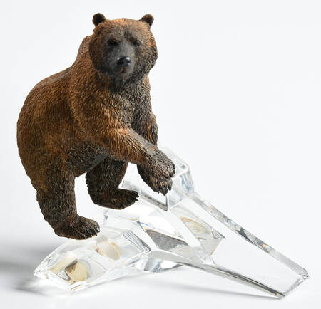 Alaskan Frontier Collection Grizzley Bear - No Box