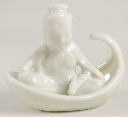 Fitz & Floyd Figurines Asian Man In Boat-White - No Box
