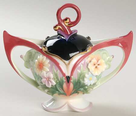 Flora & Flutter Sugar Jar & Lid - Boxed