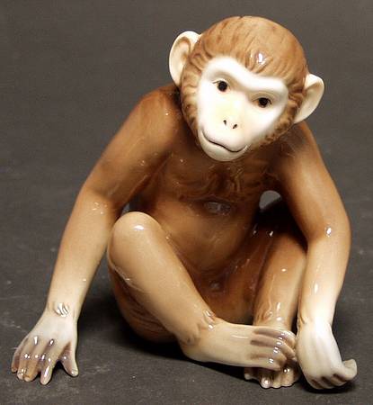 Jungle Beauties-Safari Monkey Sitting-Figurine - Boxed