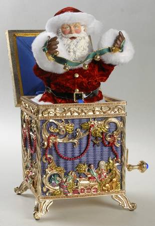 Franklin Mint Giftware Victorian Santa Musical Box - Boxed