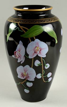Franklin Mint Vases by Franklin Mint