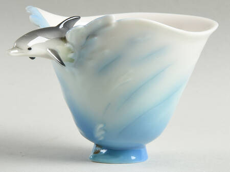Jumping Dolphin Cup Only - No Box