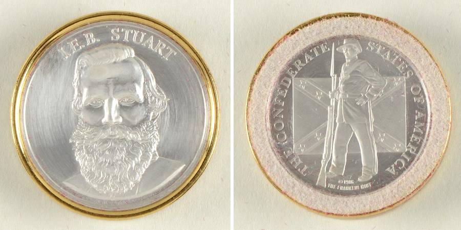 Civil War Checkers Set J.E.B Stuart-Gray - No Box