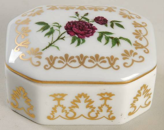 Empress Josephines Rose Garden Rosa Gallica - No Box