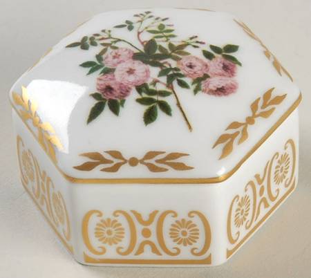 Empress Josephines Rose Garden by Franklin Mint