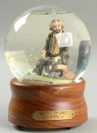 Emmett Kelly Jr Snowglobe Where's The Ball? - Boxed