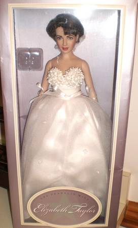 Elizabeth Taylor White Dress - Boxed