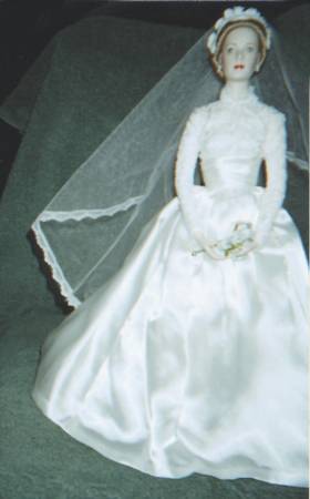 Princess Grace Wedding Dress - Boxed