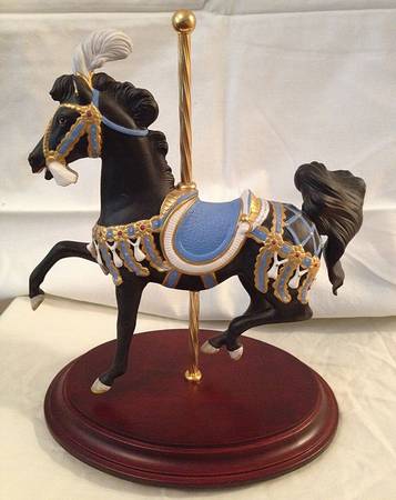 Carousel Memories Carousel Royal Splendor - Boxed