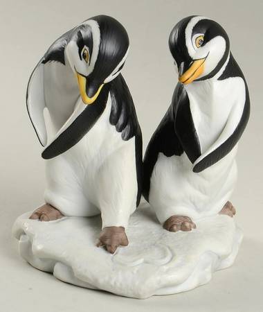 Penguins Wuv - No Box