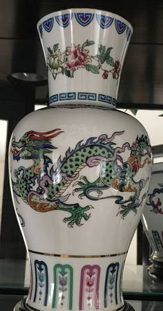 Chien-Ying-May Giftware Dance Of The Celestial Dragon Vase - With Box