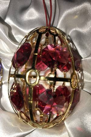 Crystal Palace Egg Ornaments Red Egg Ornament - No Box