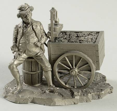 Colonial Peddlers Oyster Man - No Box