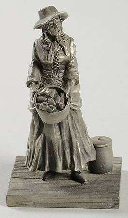 Colonial Peddlers Hot Pear Lady - No Box