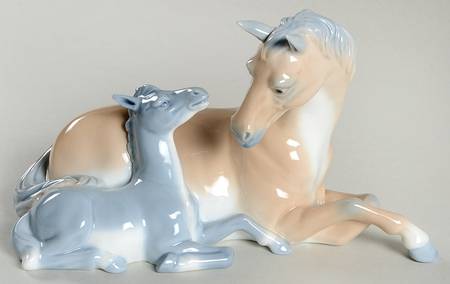 Mother & Baby Animals Tenderness-Mare & Foal - No Box