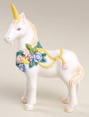 Realm of Camelot Unicorn-Standing - No Box