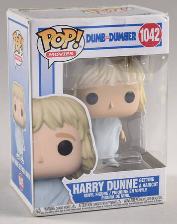Dumb and Dumber Harry Dunne Getting A Haircut - With Box