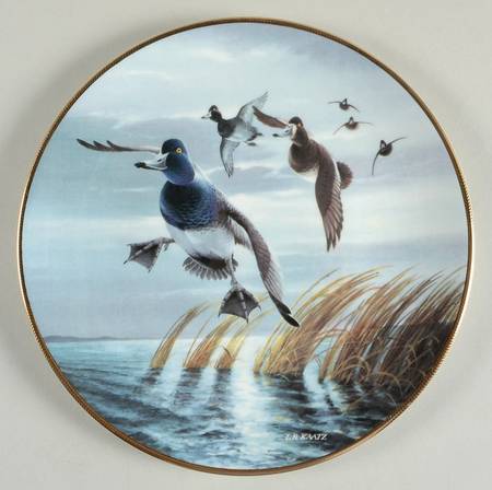 Classic Waterfowl : The Ducks Unlimited Bluebills Coming In - Boxed