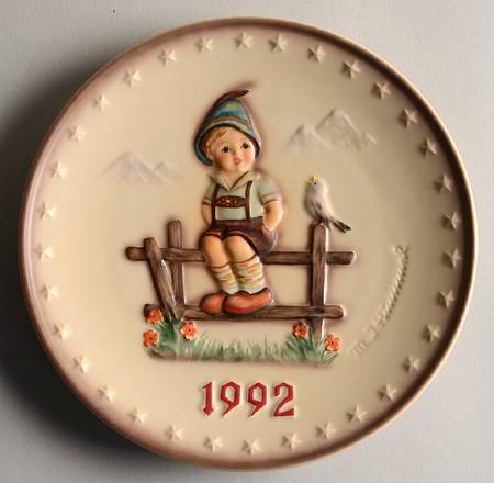 Hummel Annual Plate-Goebel Wayside Harmony - Boxed