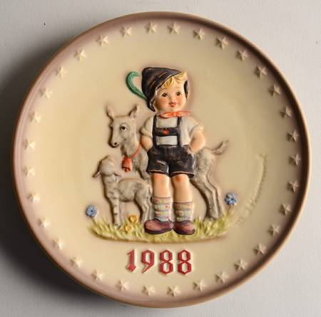 Hummel Annual Plate-Goebel Little Goat Herder - Boxed