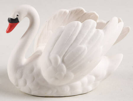 Bird Figurines Swan-Red Beak/Matte - No Box