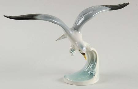 Bird Figurines Silver Gull - Boxed