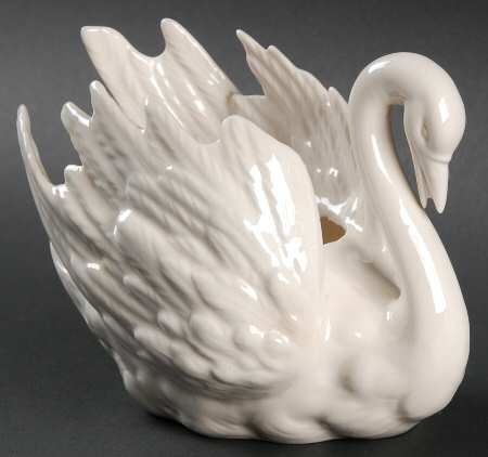 Bird Figurines Swan-Candy - With Box Bx374