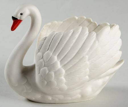 Bird Figurines Swan-Red Beak/Matte - With Box