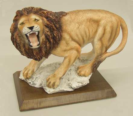 Dear Studios Lion - Boxed