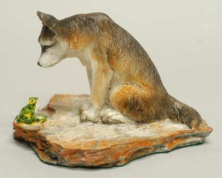 Dear Studios Wolf - Boxed