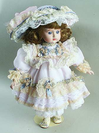 Les Belles Bebes Desiree-Au Clair De La Lune - Boxed